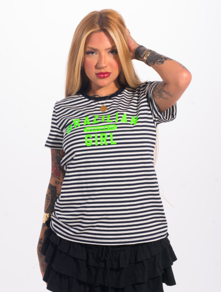 Camiseta Listrada Brazilian Girl